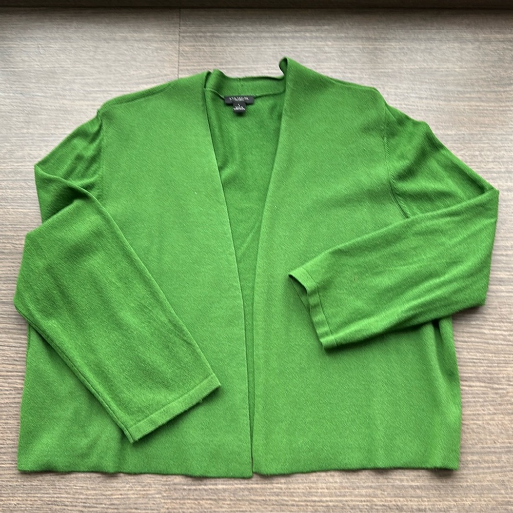 Ann Taylor cropped green open front cardigan, Size L